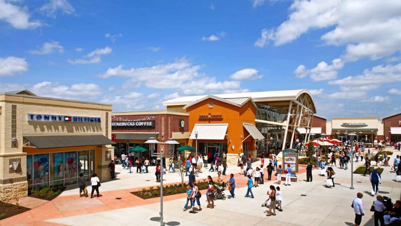 Houston Premium Outlets Just Opened a New Kids' Play Area