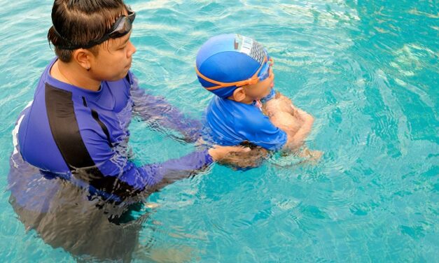 Swimming Lessons in Houston: Best Swim Classes