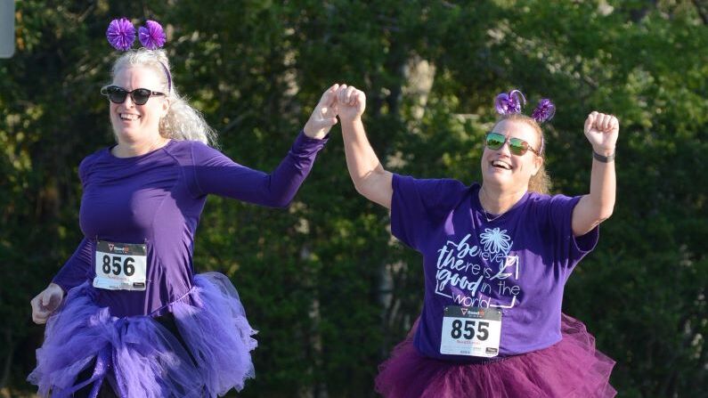 Beneeezy Purple Monkey fun run