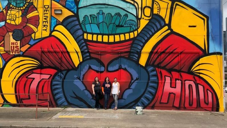 Private Houston Mural Instagram Tour by Cart